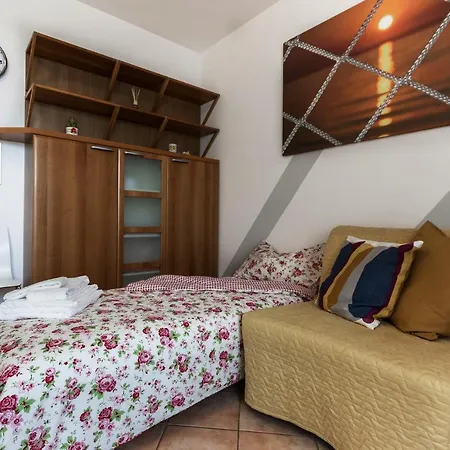 Apartment Garden Costermano